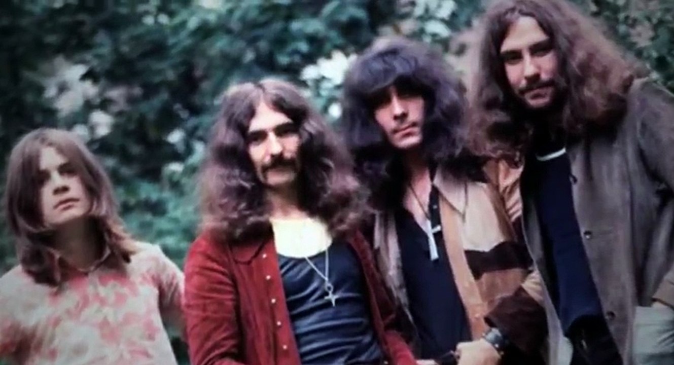 Metal Evolution S01  E03 Early Metal Part 2 UK Division - Part 01