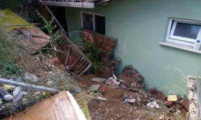 Beykoz’da duvar çöktü: 1 ölü