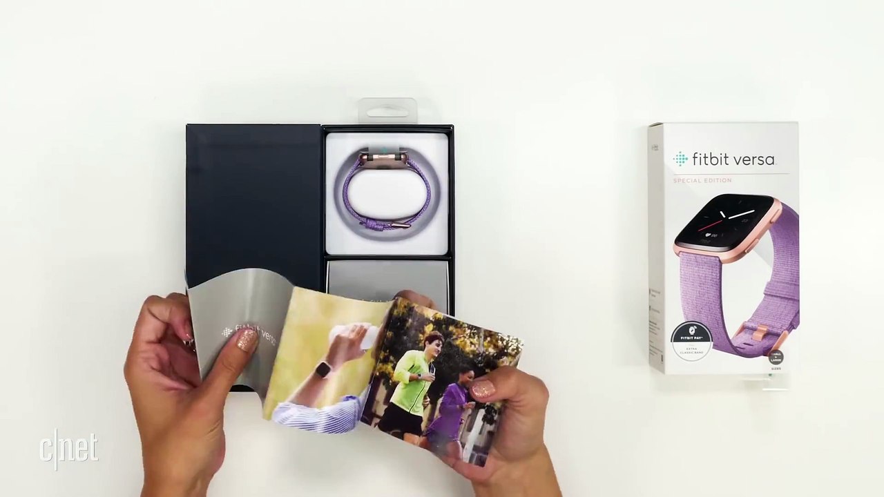 Fitbit Versa Special Edition unboxing