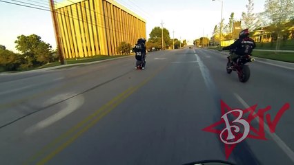Suzuki Hayabusa Motorcycle Stunts On Highway Wheelie + Drifts Busa GSXR 1300 Drifting Wheelies 2016