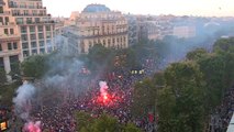 França campeã enlouquece nas comemorações