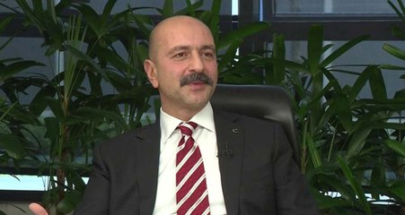 Firari FETÖ'cü Akın İpek'e Londra'da Ev Hapsi Verildi