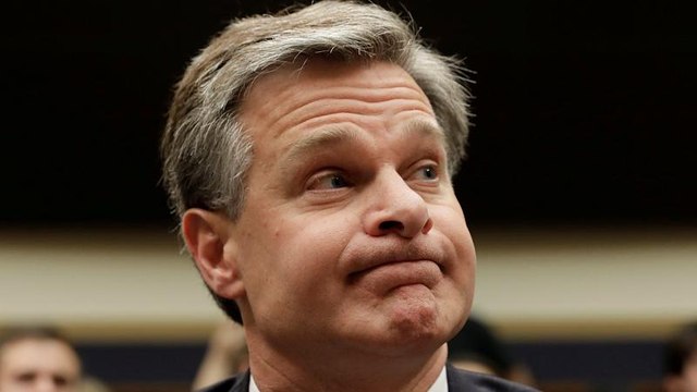 Глава ФБР на предложение Путина ответил отрицательно