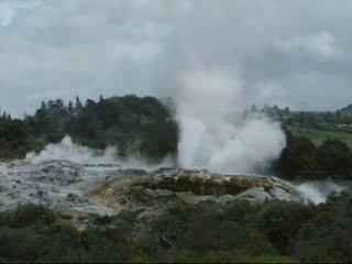 Pohutu Geyser, Rotorua