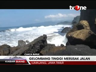 Gelombang Laut Selatan Putus Jalan Penghubung