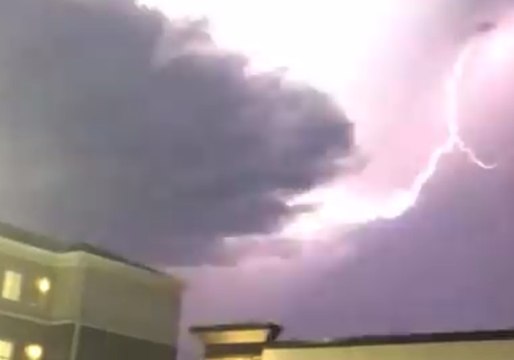 Thunderstorm Rages as Tornado Warning Issued for Kearney, Nebraska