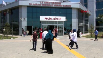 Başında parke taşı kırılan doktor, yoğun bakımdan çıktı