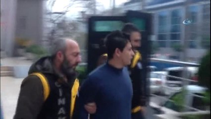 Düğün Sabahı Karısını Öldürmüştü, Duruşmada Abisine Saldırdı