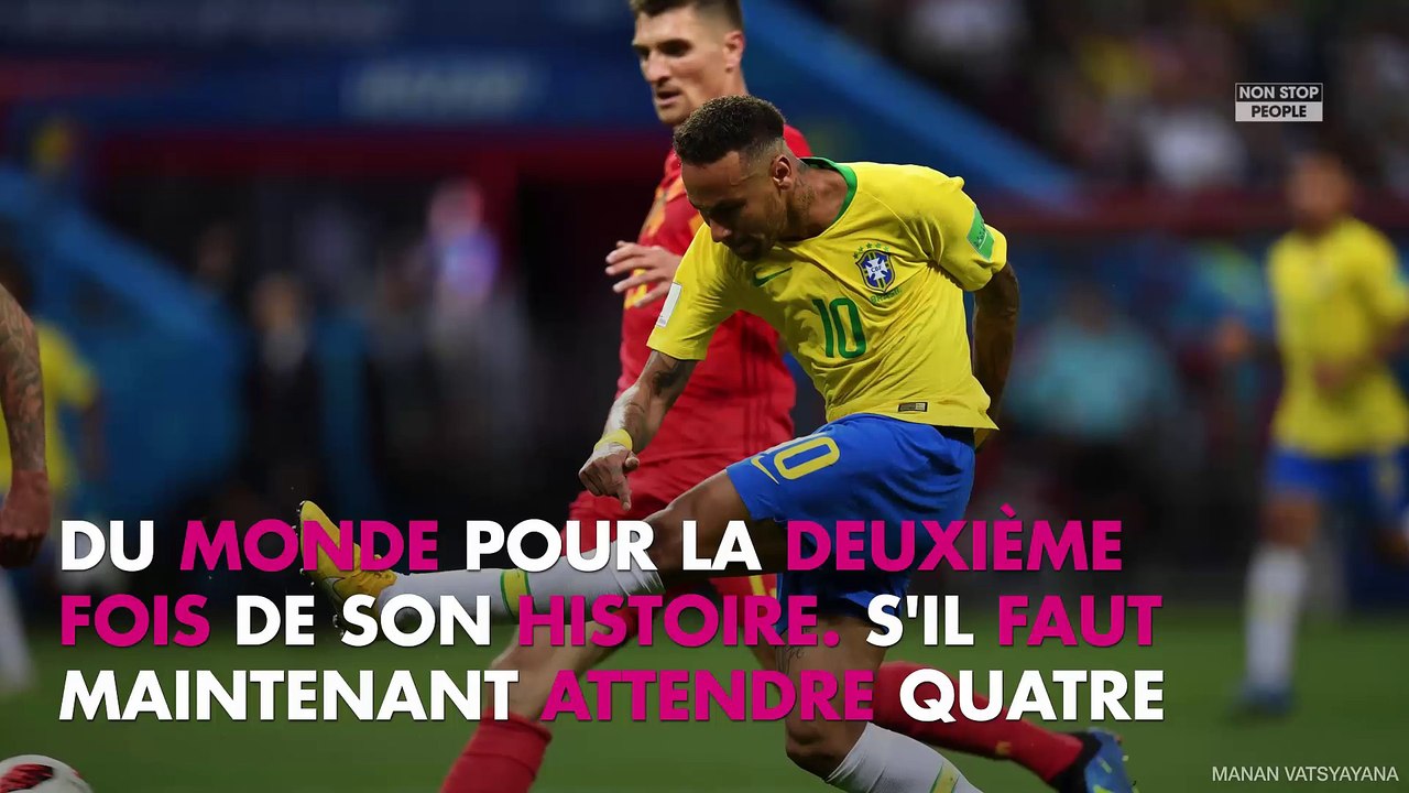 Neymar moqué pour ses roulades, il joue au "Neymar Challenge" avec des enfants !