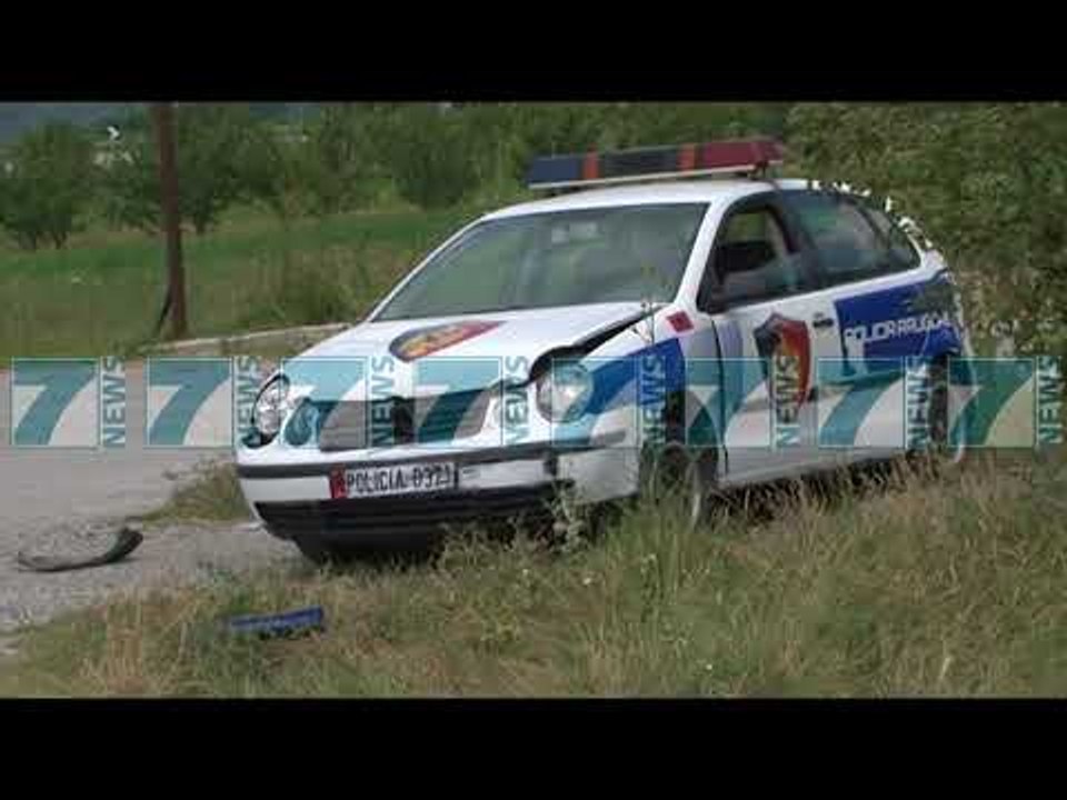 PERPLASEN TRE MAKINA NE KORÇE - News, Lajme - Kanali 7