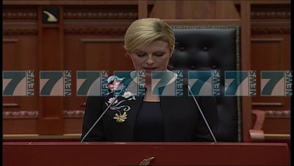 KITAROVIÇ I DREJTOHET PARLAMENTIT SHQIPTAR - News, Lajme - Kanali 7