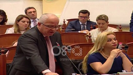 Ora News - Opozita lë Kuvendin, kodi rrugor dhe ligji për magjistraturën shtyhen për të hënën