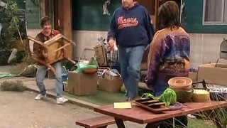 Roseanne - S07 E21 Happy Trailers