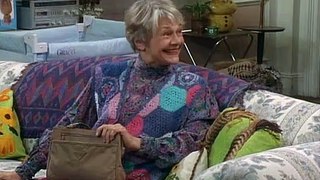 Roseanne - S07 E15 Bed And Bored