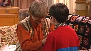 Roseanne - S05 E16 Wait 'Til Your Father Gets Home