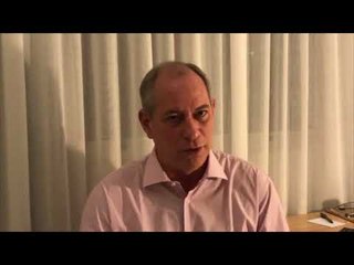Ciro Gomes elogia TRF4 por marcar julgamento de Lula