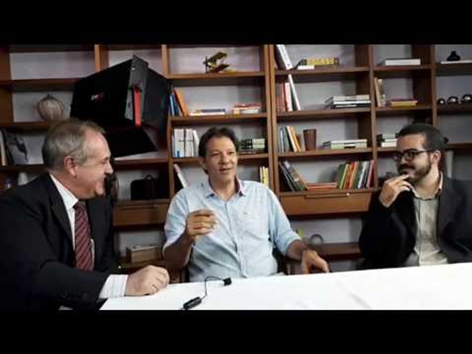 Haddad explica o absurdo do caso Lula: "O 'chefe da quadrilha' reformou a cozinha"