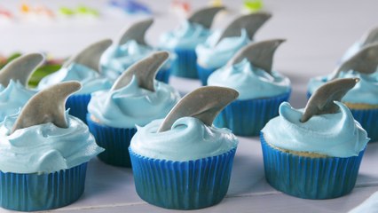 Celebrate Shark Week With These Killer Shark Attack Cupcakes