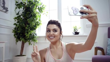 Pyaar Lafzon Mein Kahan - Hayat - Hande Erçel ile L’Oréal Paris Saf Kil Maskesi - Pilates