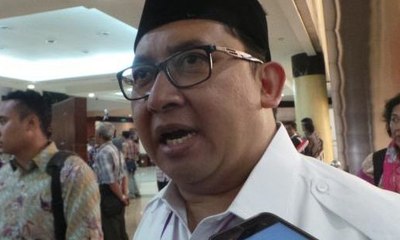Ngabalin Jadi Komisaris AP I, Fadli: Ini Hadiah dari Jokowi