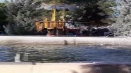 Süs havuzunda yüzen genç kız ekiplere zor anlar yaşattı