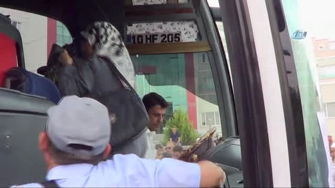 Balıkesir'de 2. Hac Kafilesi Dualarla Uğurlandı