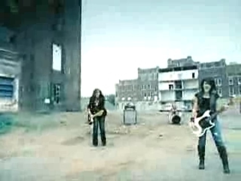 Never_Alone_-_Barlow_Girls