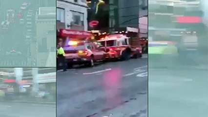 MANHATTAN, ESPLOSIONE stazione BUS a NEW YORK (IL VIDEO) - Notizie.it