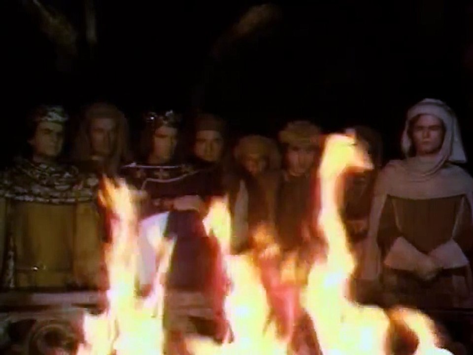 Les Rois Maudits  1972 S1E1 FRENCH   Part 02