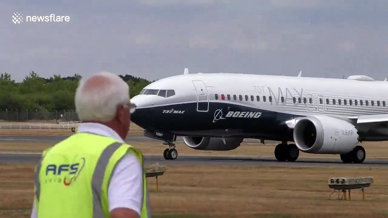 Ce Boeing 737 décolle à la verticale