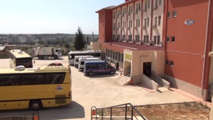 Denizde Kurtarılan Göçmenler Mersin İl Göç İdaresi Müdürlüğü'ne Gönderildi