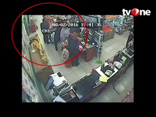 Pengacara Todong Pistol dan Aniaya Wanita di Minimarket