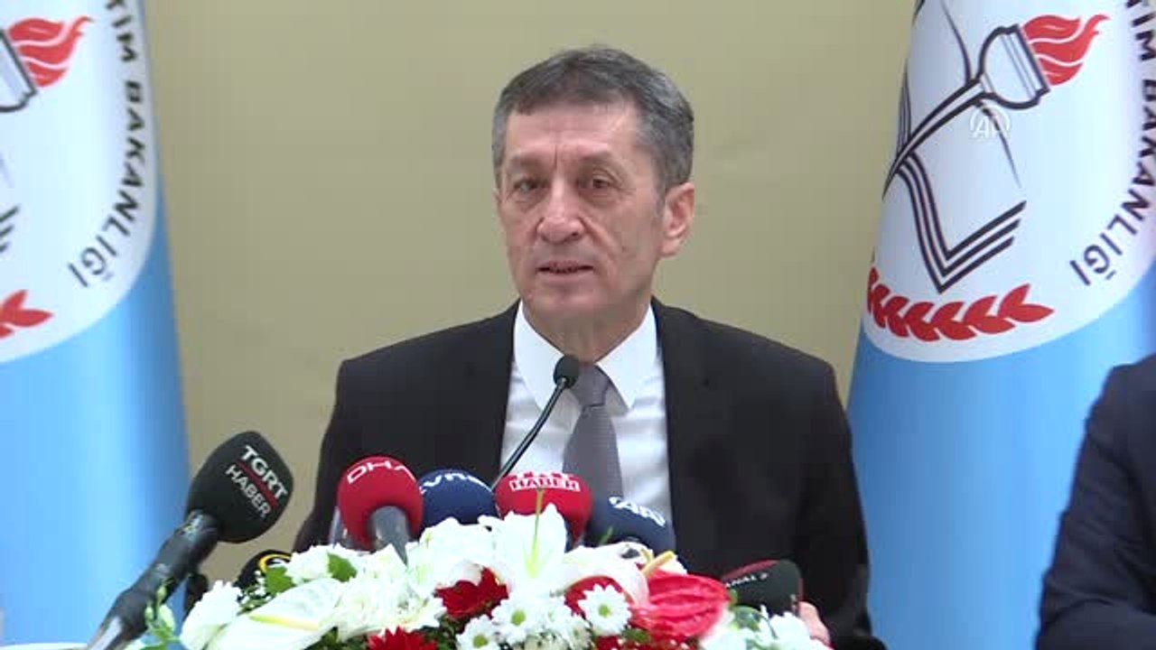 Bakan Selçuk: "(Yeni Öğretmen Ataması) Bu Konuyla İlgili Beklentilerin Farkındayım" - Ankara