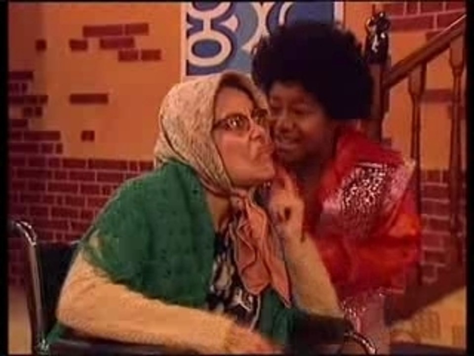 L'ours maturin et la famille Wallace : Tante Parcelle