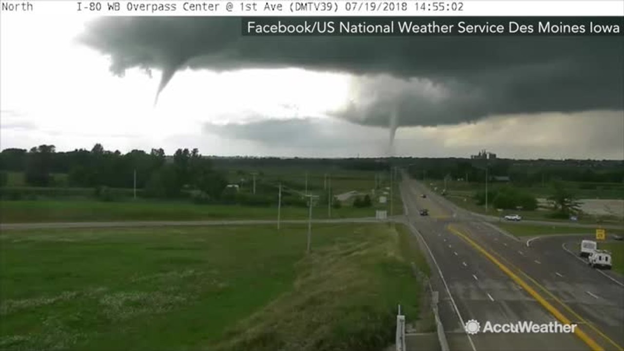Iowa traffic camera captures two tornadoes at t...
