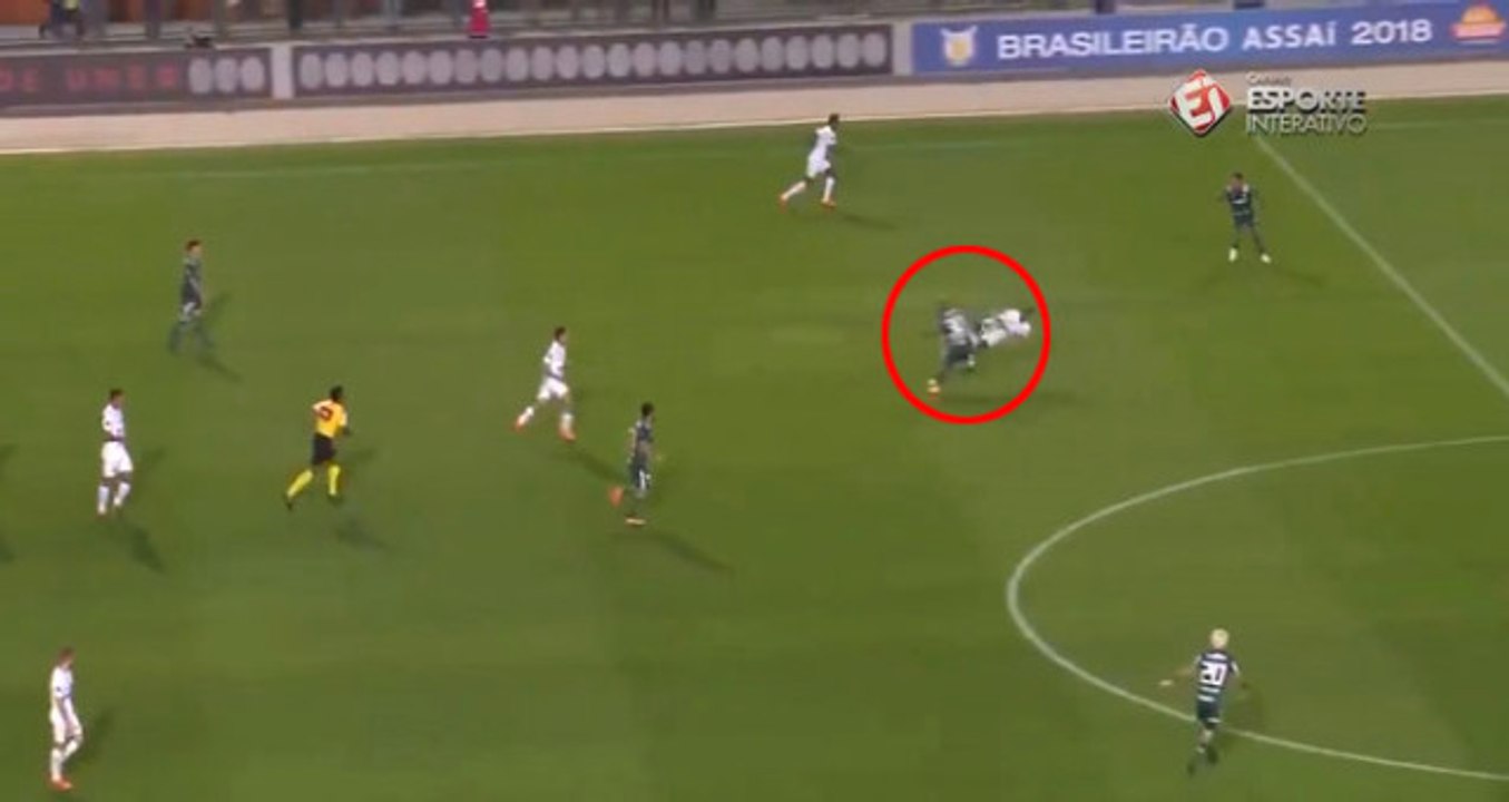 Felipe Melo, Real Madrid'in Yeni Yıldızı Rodrygo'yu Sakatladı