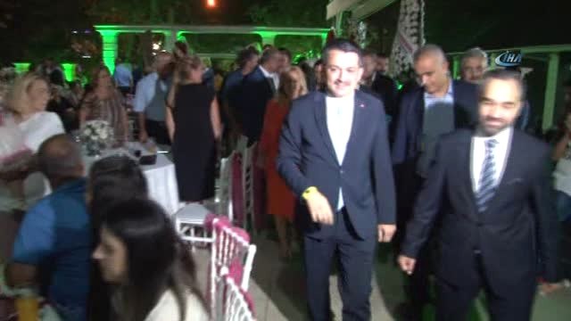 Tarım ve Orman Bakanı Bekir Pakdemirli: Üreticiyi Bir Defa Ezdirmemenin Yolunu Kesinlikle Bulmamız...