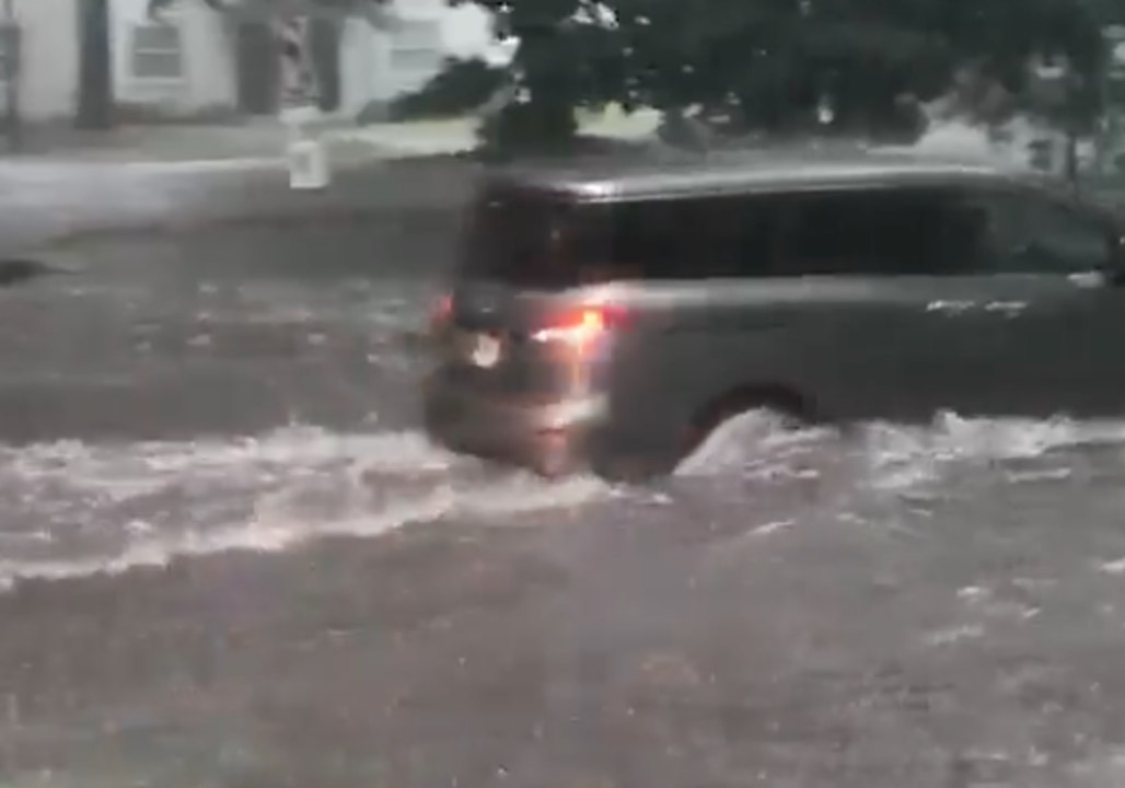 Drivers Brave Flooded Roads in Savannah, Georgia