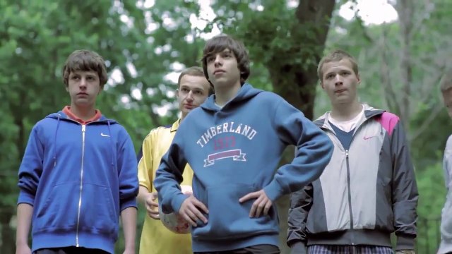 Реклама детского спорта! Вот так надо забивать