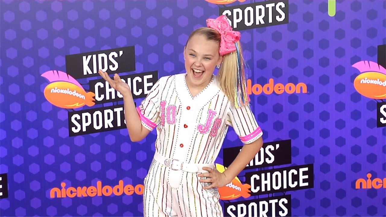 JoJo Siwa 2018 Kids' Choice Sports Awards Orang...