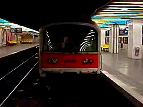 MS61 : Départ de la gare de Saint Germain en Laye sur la ligne A du RER