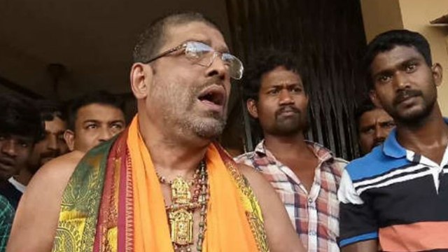 Shiroor Mutt seer ಲಕ್ಷ್ಮೀವರತೀರ್ಥ ಶ್ರೀಗಳಿಗೆ ಮಹಿಳೆಯ ಸಂಪರ್ಕ ಇತ್ತಾ? ಹಾಗಿದ್ರೆ ಯಾರದು ಮಹಿಳೆ?