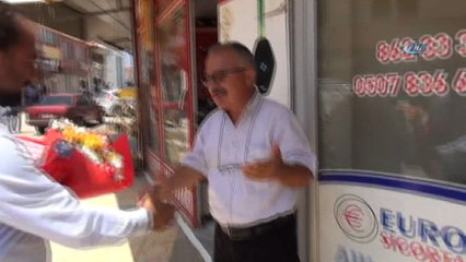 Evden kaçan kızı taksici engelledi