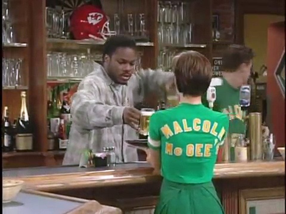 Malcolm & Eddie 1x21 Swappin