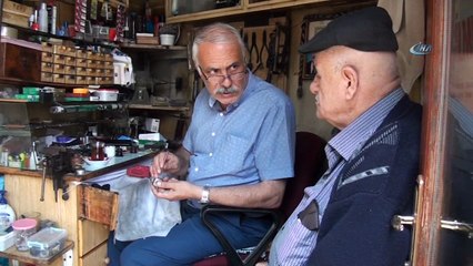 2 metrekarede saatler içinde geçen yarım asır