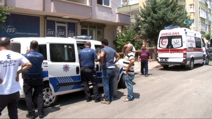 Kombi tamircisi dengesini kaybedip birinci kattan düşüp öldü
