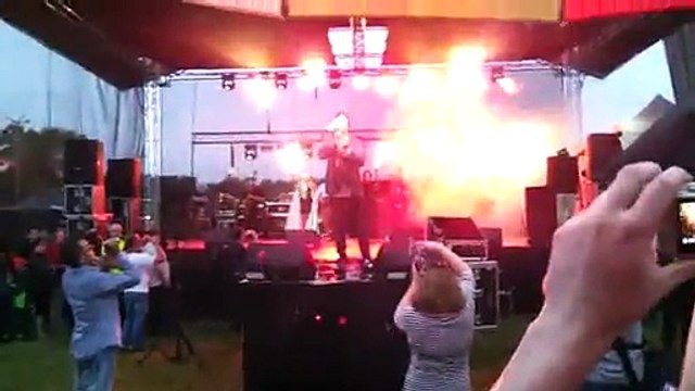 Gość Jenna Ich Troje - Powiedz LIVE 2014