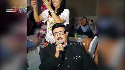 سمير غانم يغنى "حلوين من يومنا والله" بصحبة المطربة أمينة