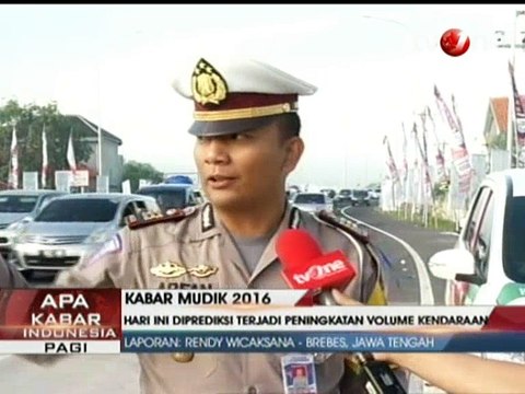 Polisi Kerahkan 1328 Personel di Pintu Tol Brebes Timur