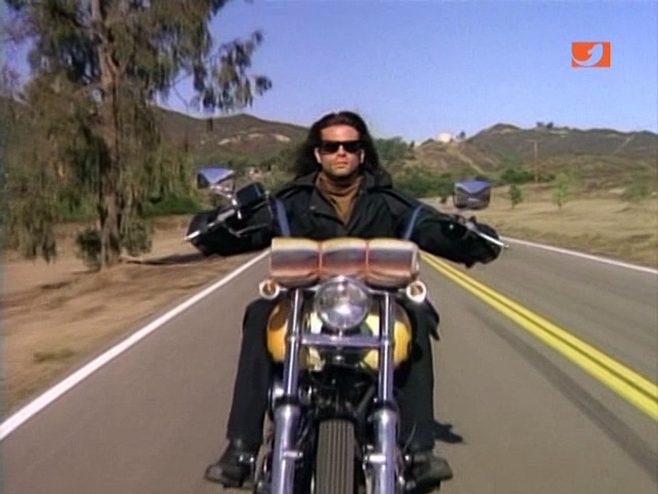 Renegade  Staffel 1 Episode 18 - Ein brandheisser Tip